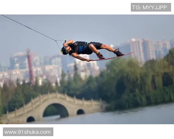 成都极限运动队以93分稳居联赛积分榜首位展现强劲实力