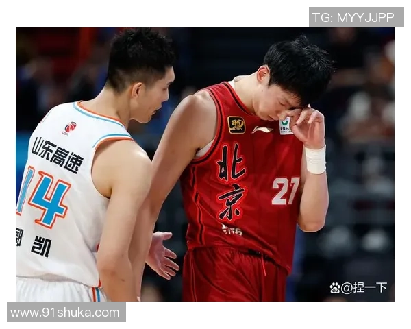 2016年CBA青岛队与佛山队激战回顾精彩瞬间与赛场亮点分析 2016年CBA青岛队与佛山队激战回顾精彩瞬间与赛场亮点分析